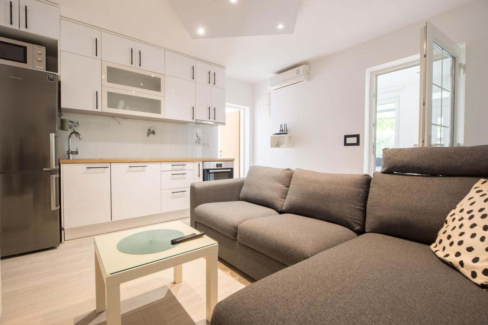 Villa Milenka - Apartmani Gorana Tučepi Zimmer foto